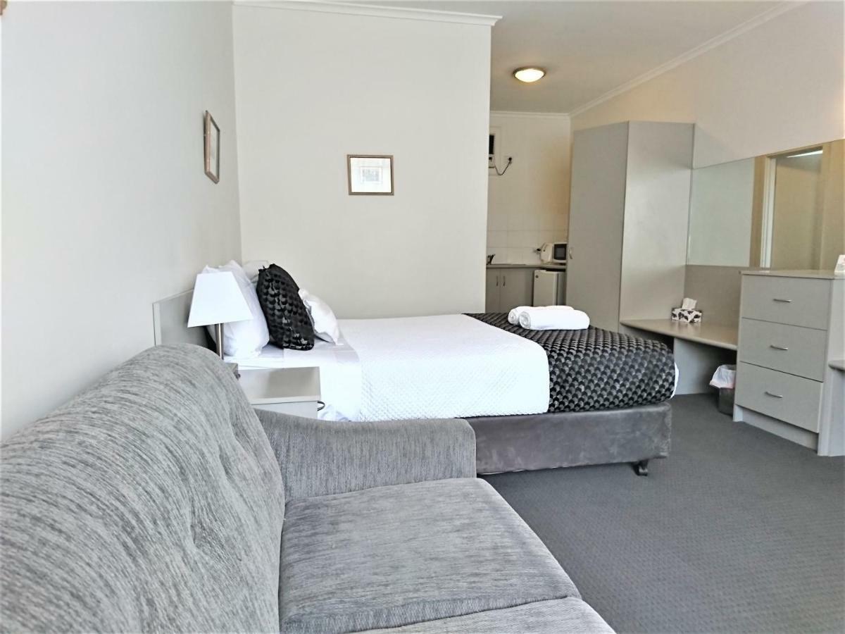 Glenelg Beach Gateway Studio Apartment Kültér fotó